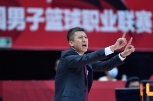  昂热主帅赛后宣布辞职，助教暂代执教职务  