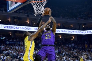  魔术连胜终结于青年军活塞  